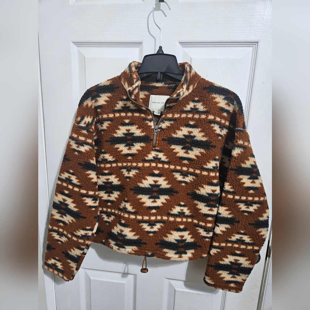 American Eagle Aztec Brown Sherpa Fuzzy Fleece Sweatshirt.